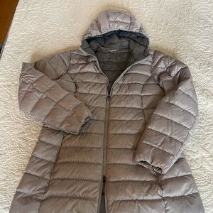 Eddie Bauer ladies down lightweight jacket